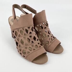 Vince Camuto Womens Deverly Beige Laser Cut Heeled Sandals 9.5 M